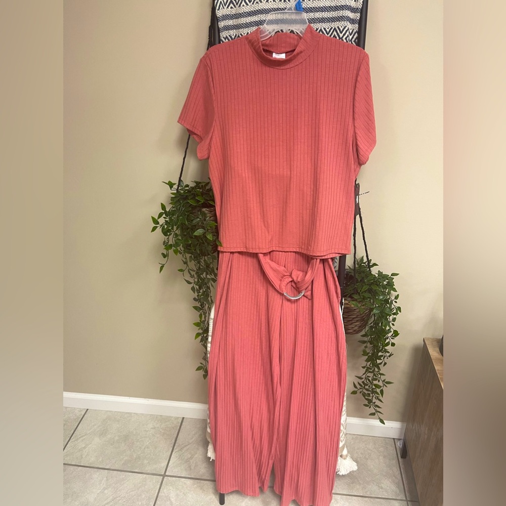 70s inspired Two Piece Outfit